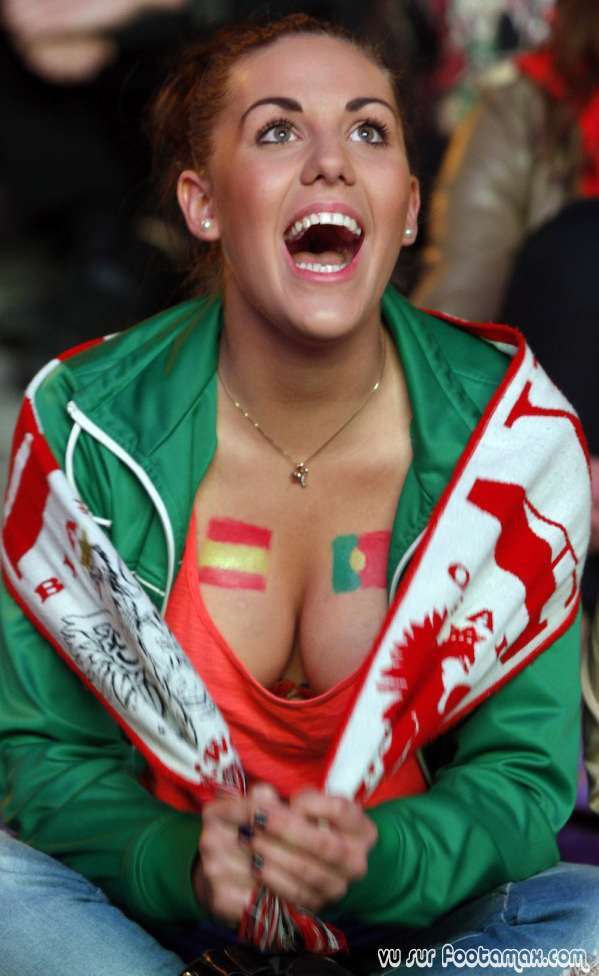 supportrice-euro-2012-portugaise-3